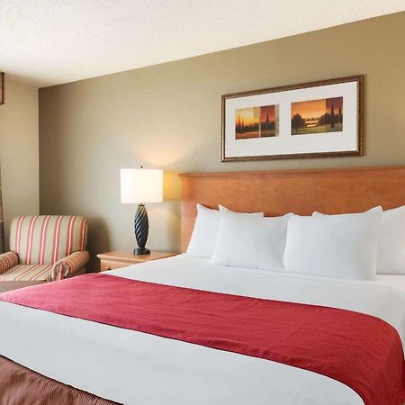 Country Inn & Suites By Radisson, Davenport, Ia Buitenkant foto